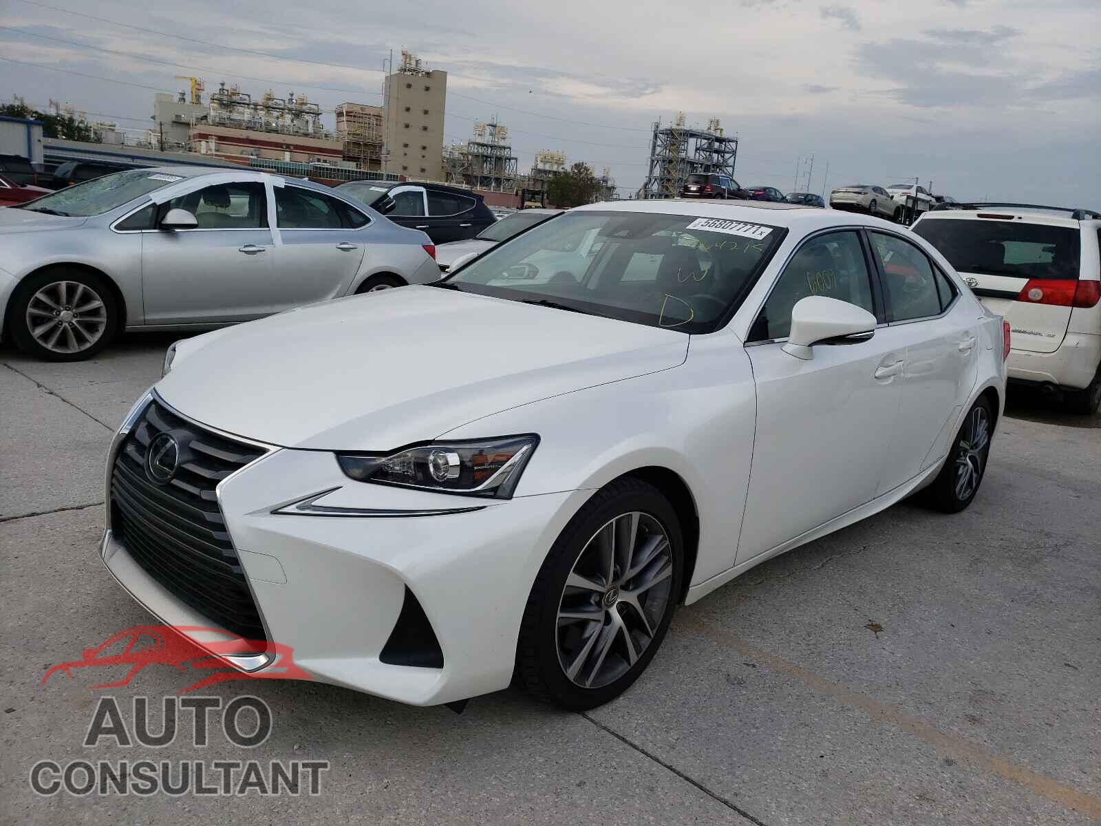 LEXUS IS 2018 - JTHBA1D22J5064275