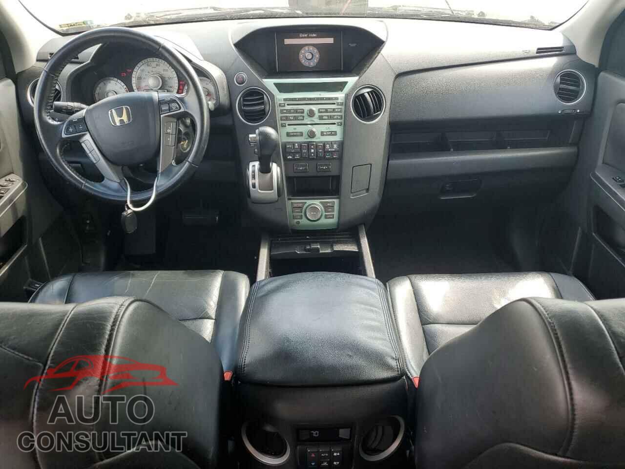 HONDA PILOT 2011 - 5FNYF3H90BB002308