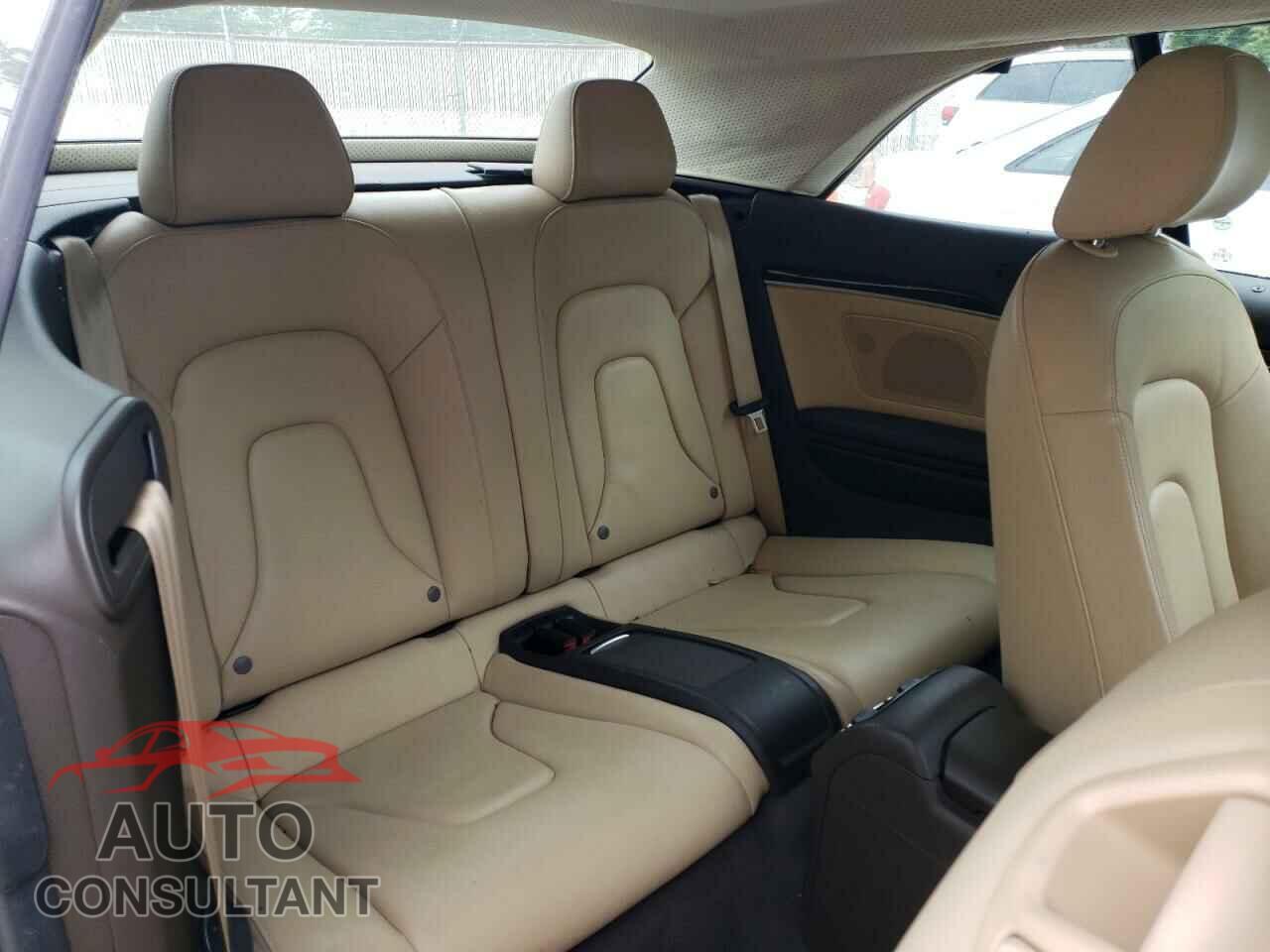 AUDI A5 2013 - WAULFAFH7DN010710