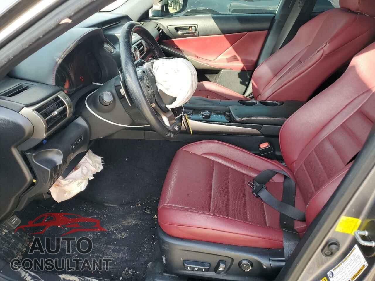 LEXUS IS 2014 - JTHCE1D27E5003552