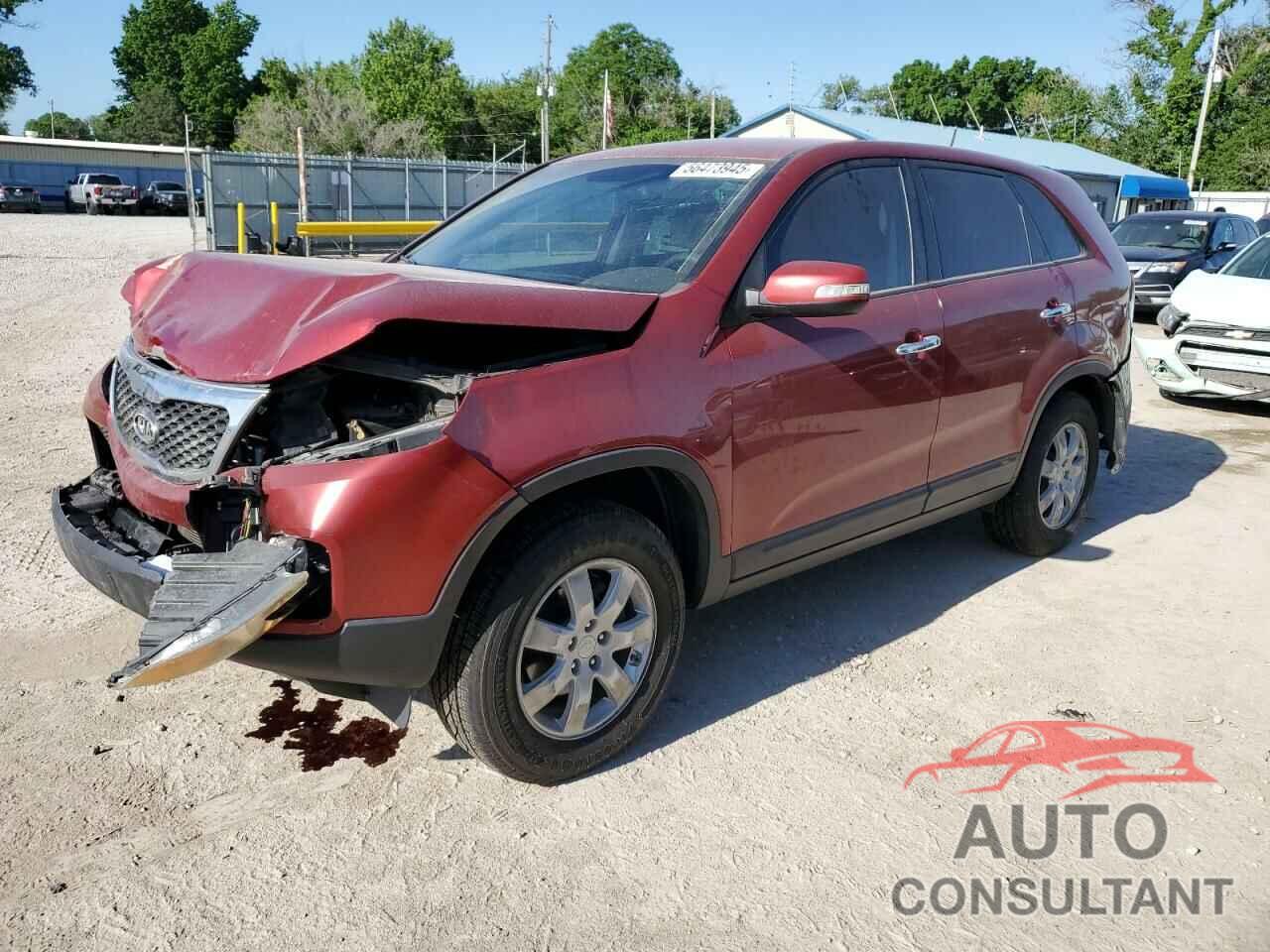 KIA SORENTO 2011 - 5XYKT3A16BG083021