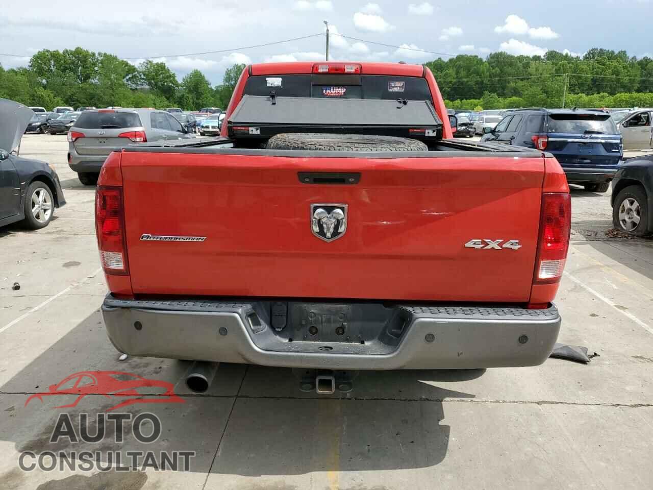 DODGE RAM 1500 2012 - 1C6RD7GT0CS215415