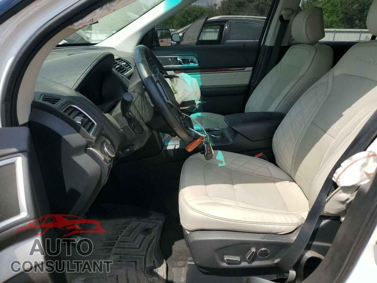 FORD EXPLORER 2016 - 1FM5K8HT1GGD00026