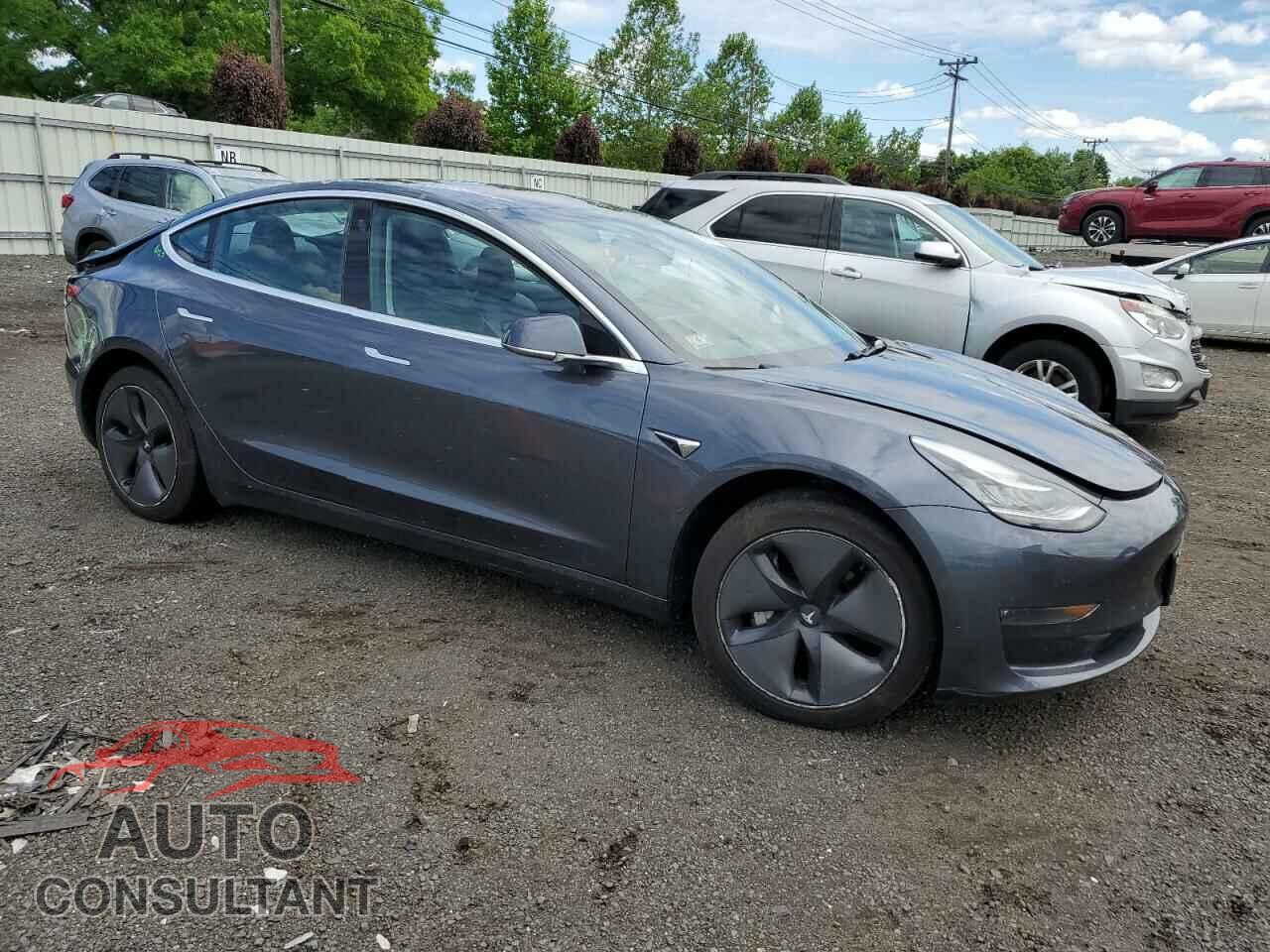 TESLA MODEL 3 2018 - 5YJ3E1EB7JF065980