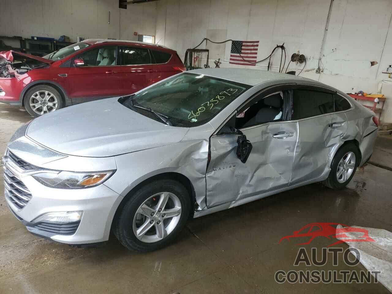 CHEVROLET MALIBU 2019 - 1G1ZB5ST3KF152000