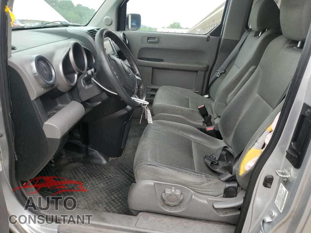 HONDA ELEMENT 2011 - 5J6YH2H73BL003902
