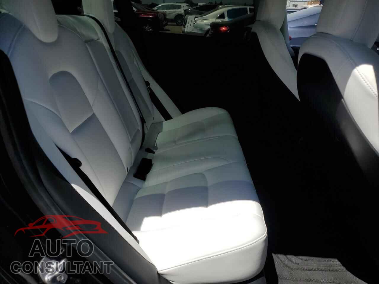 TESLA MODEL 3 2021 - 5YJ3E1EB7MF072402