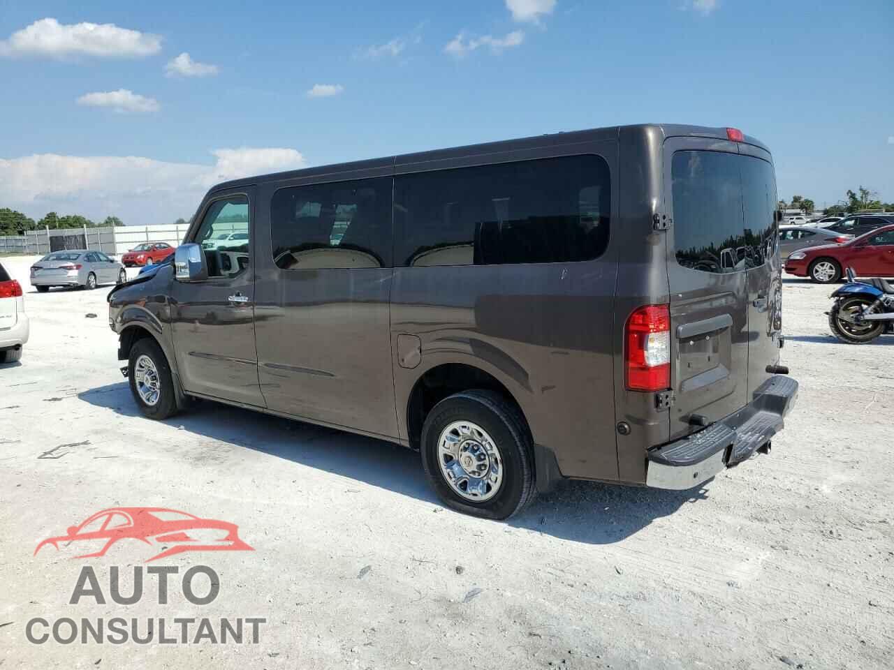 NISSAN NV 2017 - 5BZAF0AA9HN853473