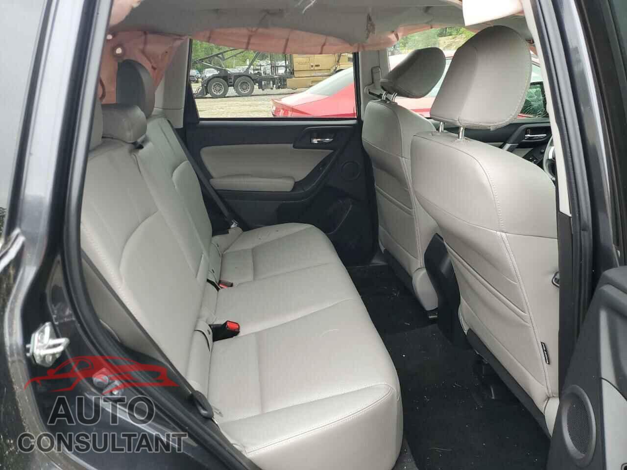 SUBARU FORESTER 2015 - JF2SJARC8FH556514