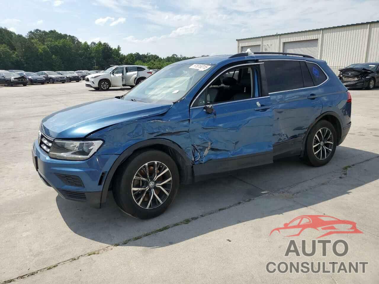 VOLKSWAGEN TIGUAN 2019 - 3VV3B7AX1KM067395