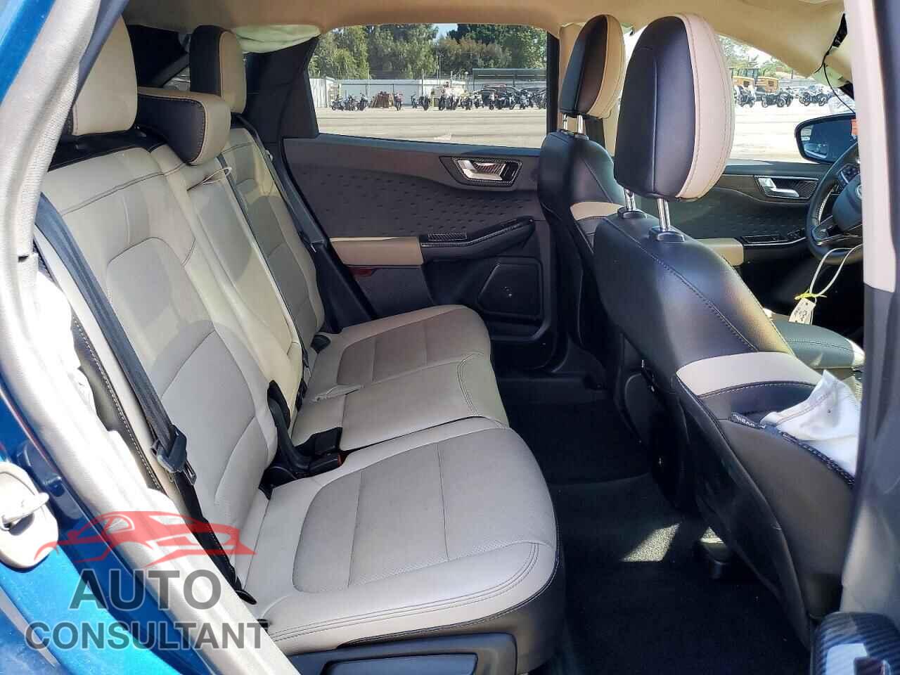 FORD ESCAPE 2020 - 1FMCU0DZXLUA57180