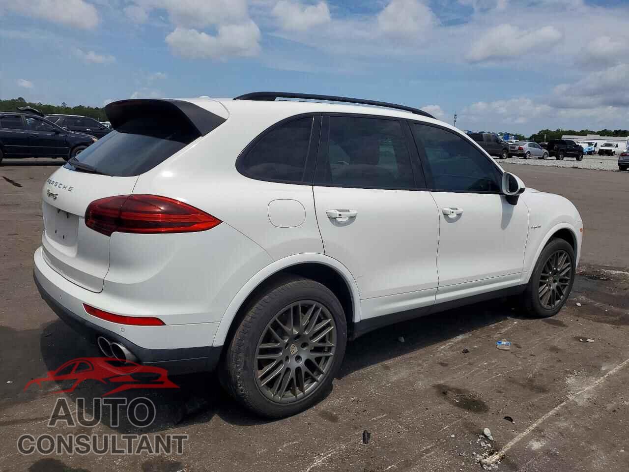 PORSCHE CAYENNE 2017 - WP1AE2A22HLA74286