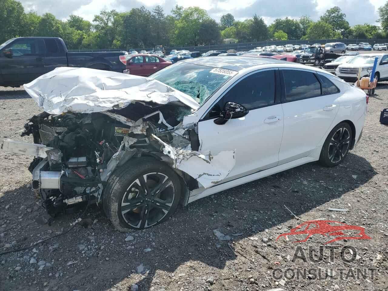 KIA K5 2023 - 5XXG64J26PG195017