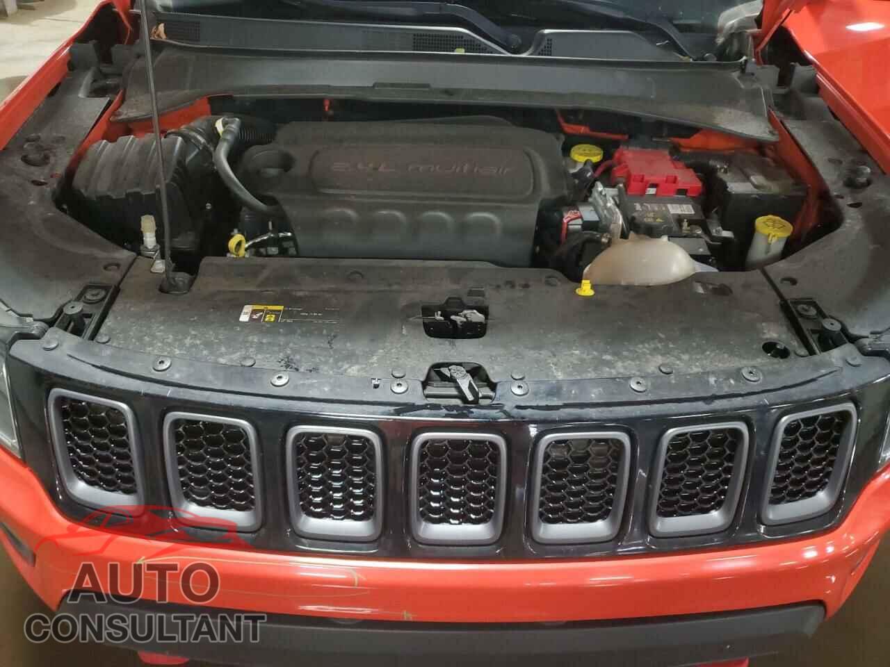 JEEP COMPASS 2020 - 3C4NJDDB5LT151641