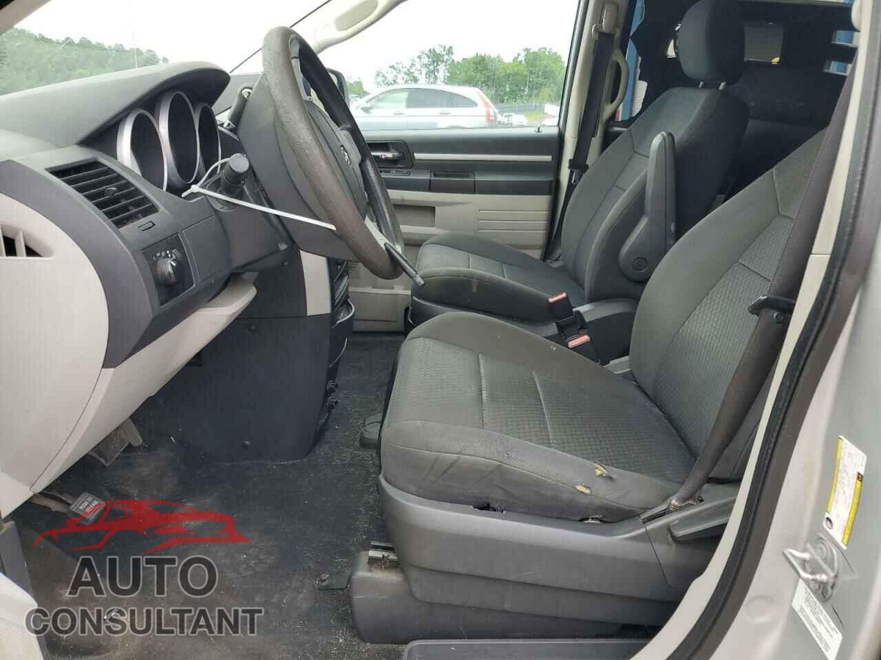 DODGE CARAVAN 2010 - 2D4RN4DE2AR172160