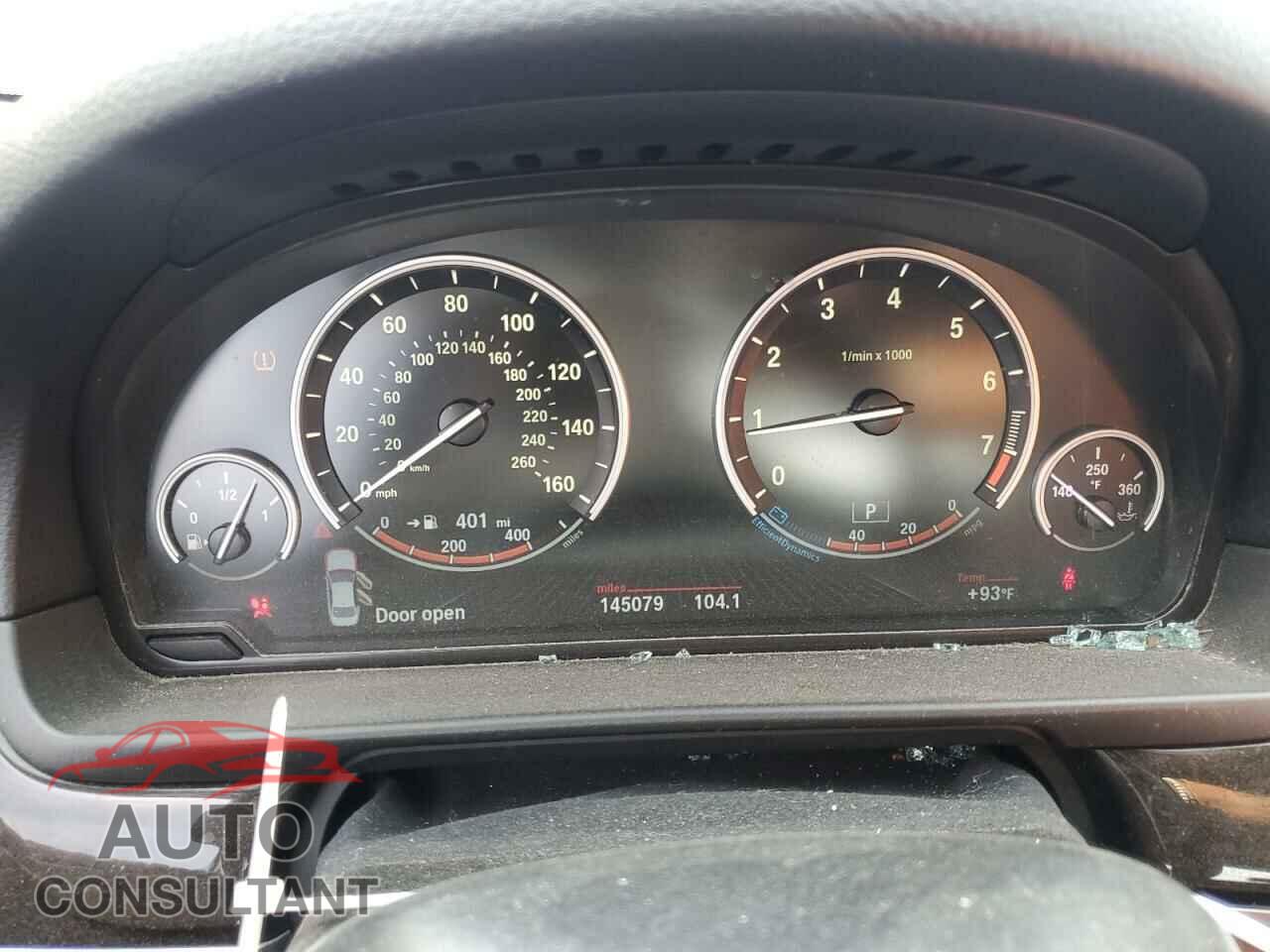 BMW 5 SERIES 2015 - WBA5B3C5XFD546554