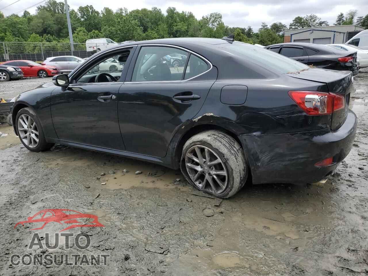 LEXUS IS 2011 - JTHCF5C26B5048581