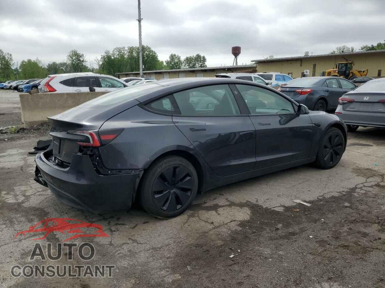 TESLA MODEL 3 2024 - 5YJ3E1EA8RF773982