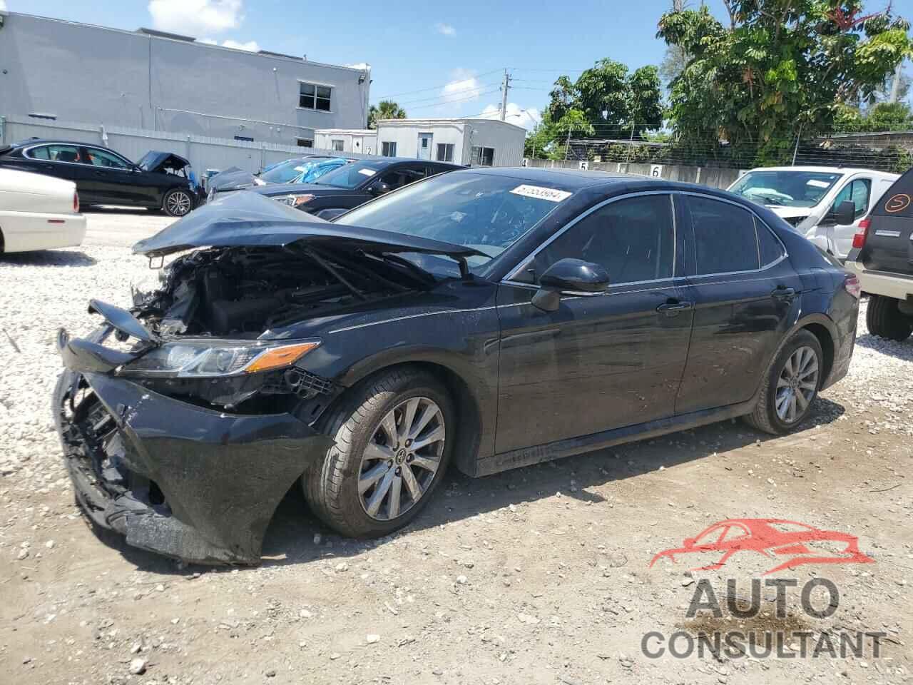 TOYOTA CAMRY 2019 - 4T1B11HK1KU690902