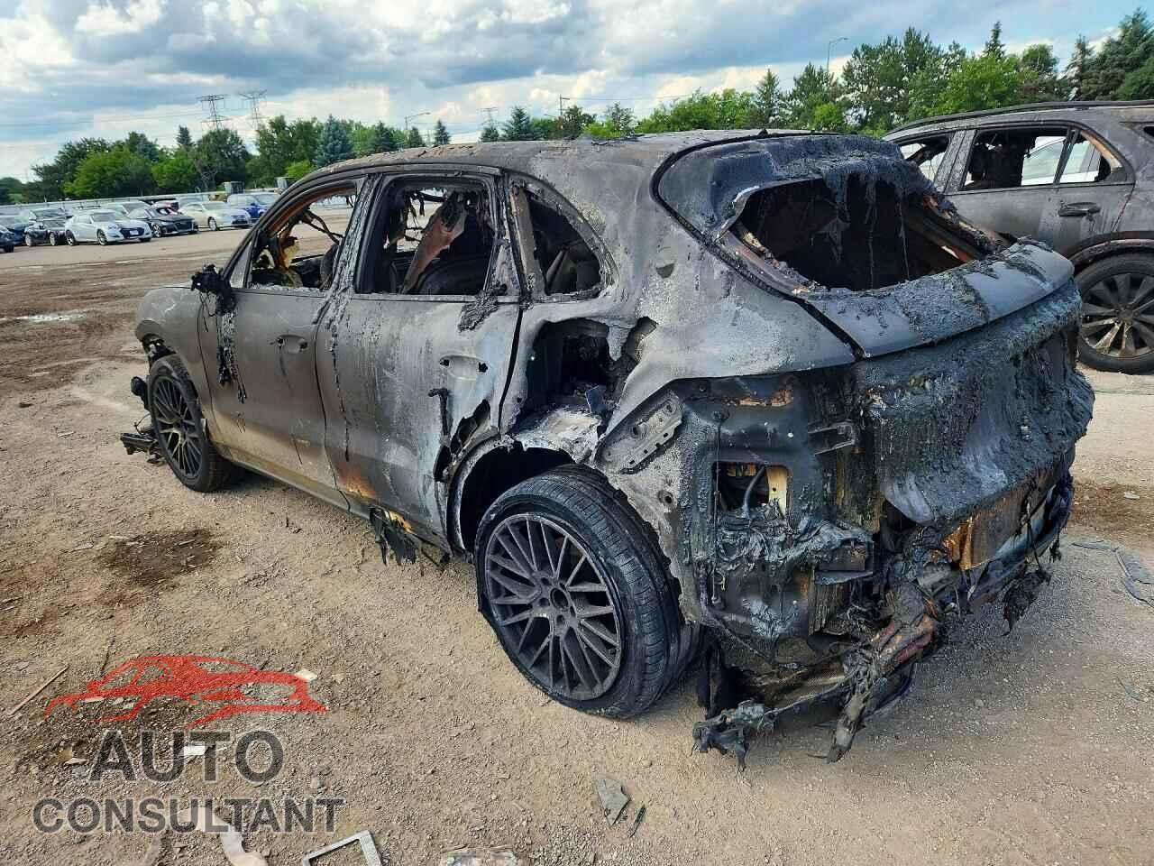 PORSCHE CAYENNE 2019 - WP1AA2AY6KDA15534