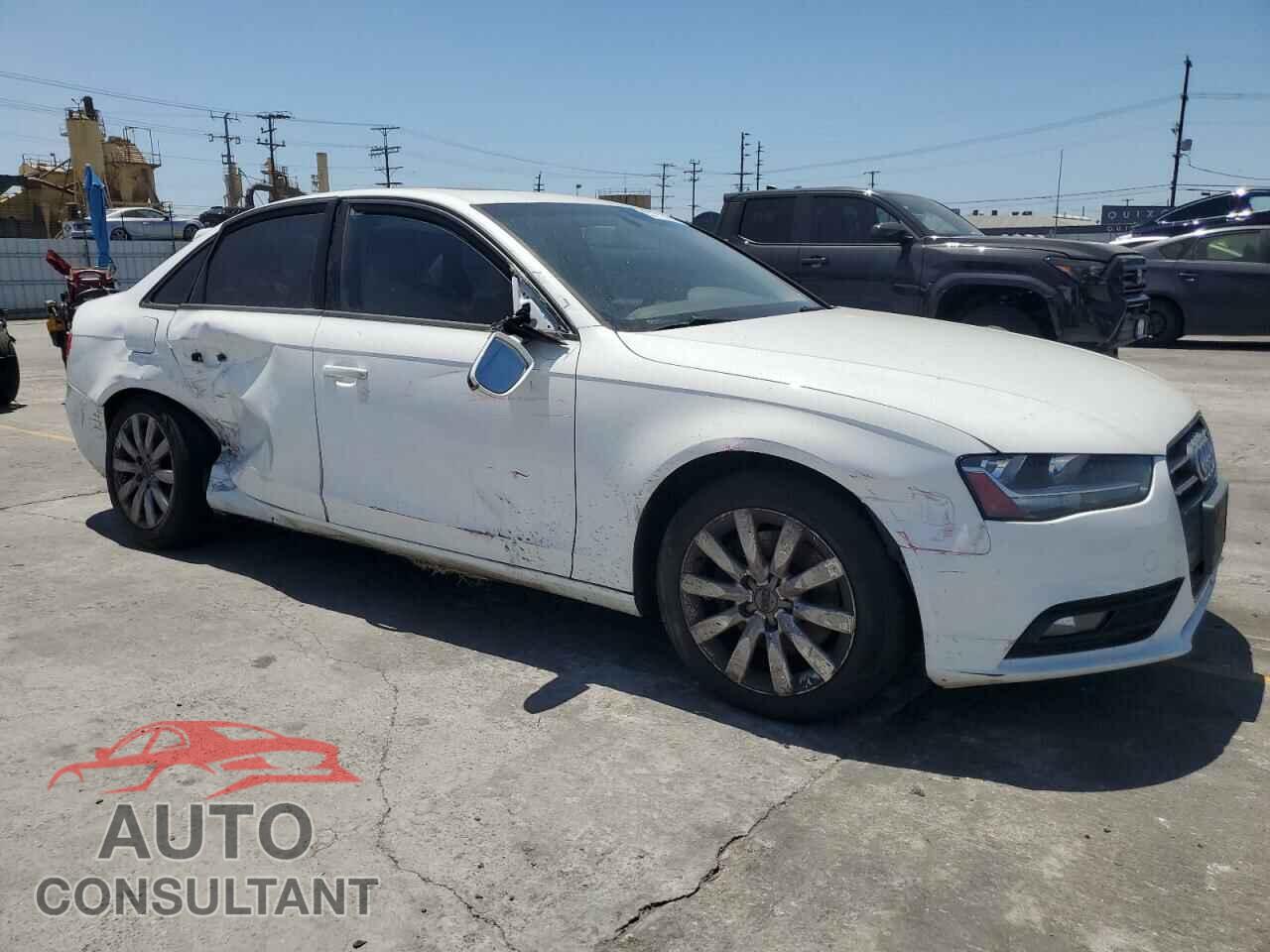 AUDI A4 2013 - WAUAFAFL9DA180117