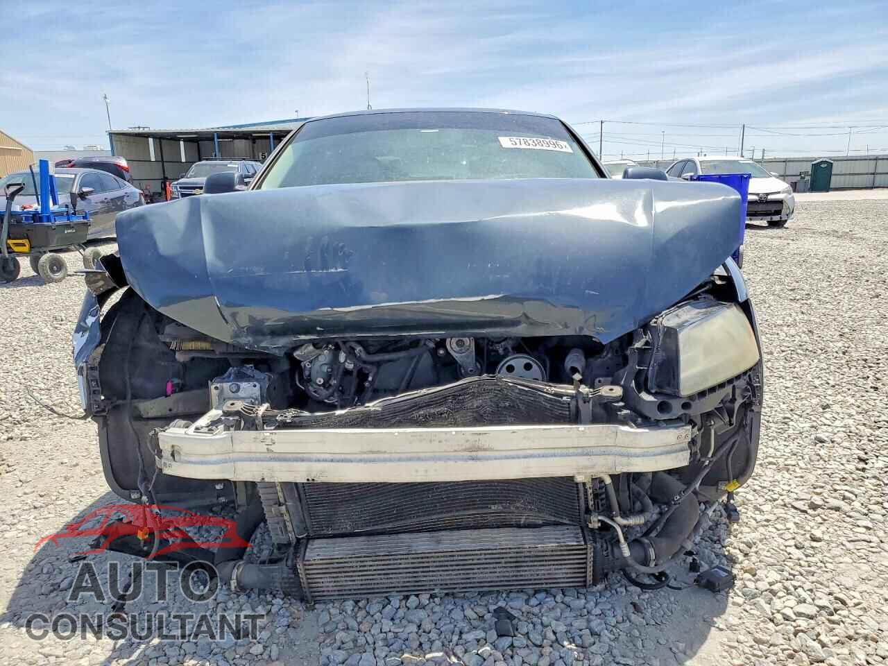 AUDI A5 2011 - WAULFAFR0BA071877