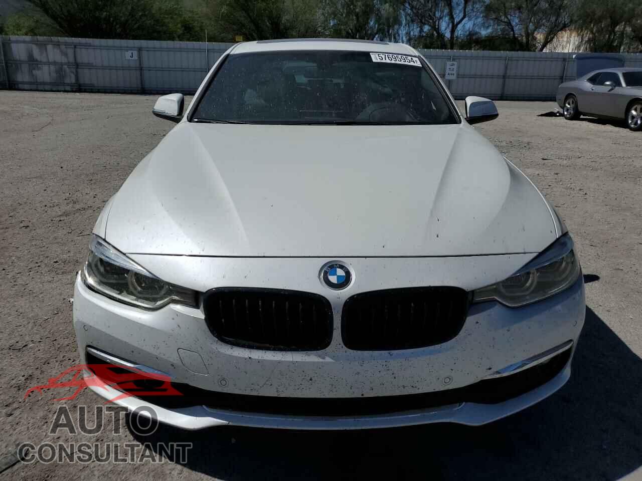 BMW 3 SERIES 2016 - WBA8E9C56GK644081