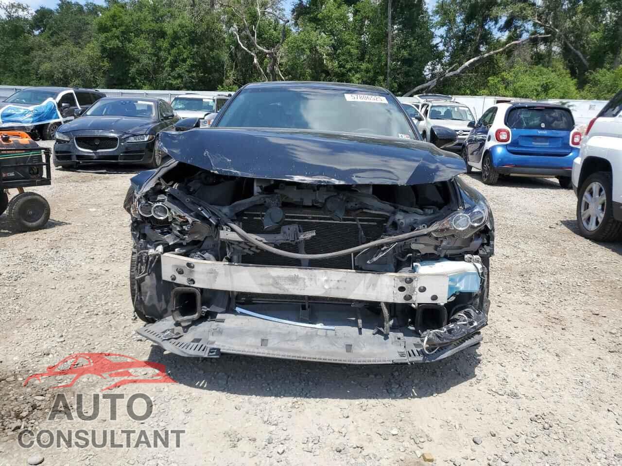 LEXUS IS 2015 - JTHCE1D20F5005984