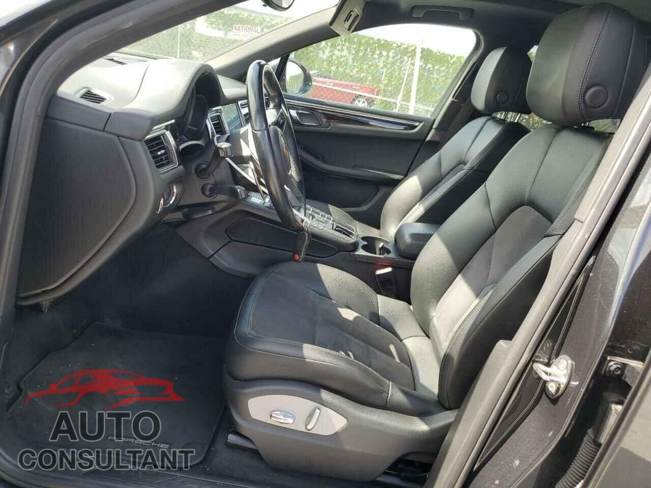 PORSCHE MACAN 2017 - WP1AA2A59HLB82166
