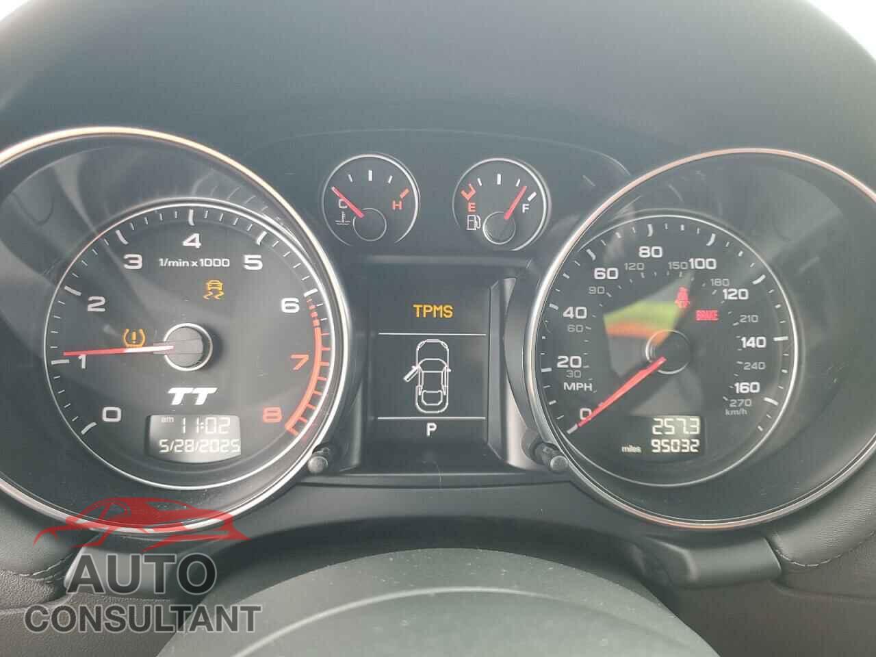 AUDI TT 2014 - TRUBFAFK7E1005855