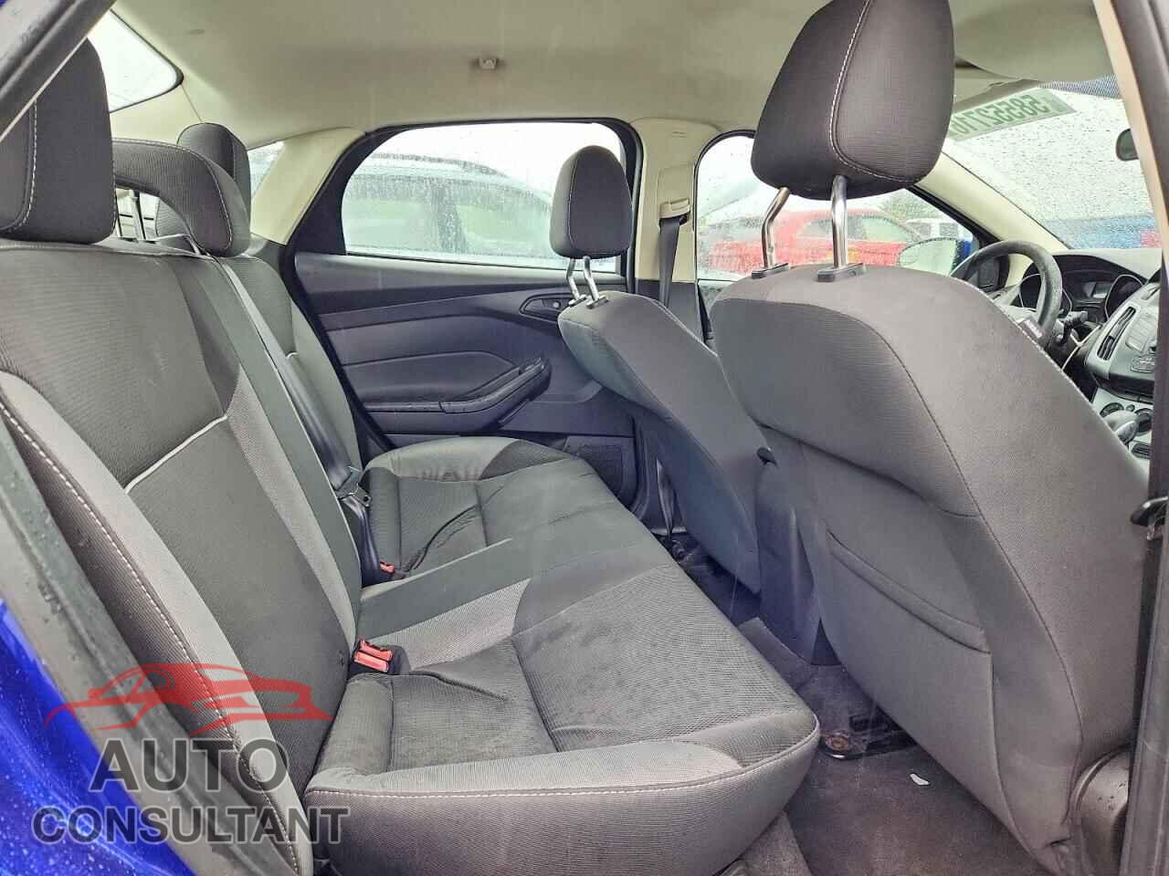 FORD FOCUS 2012 - 1FAHP3F2XCL268393