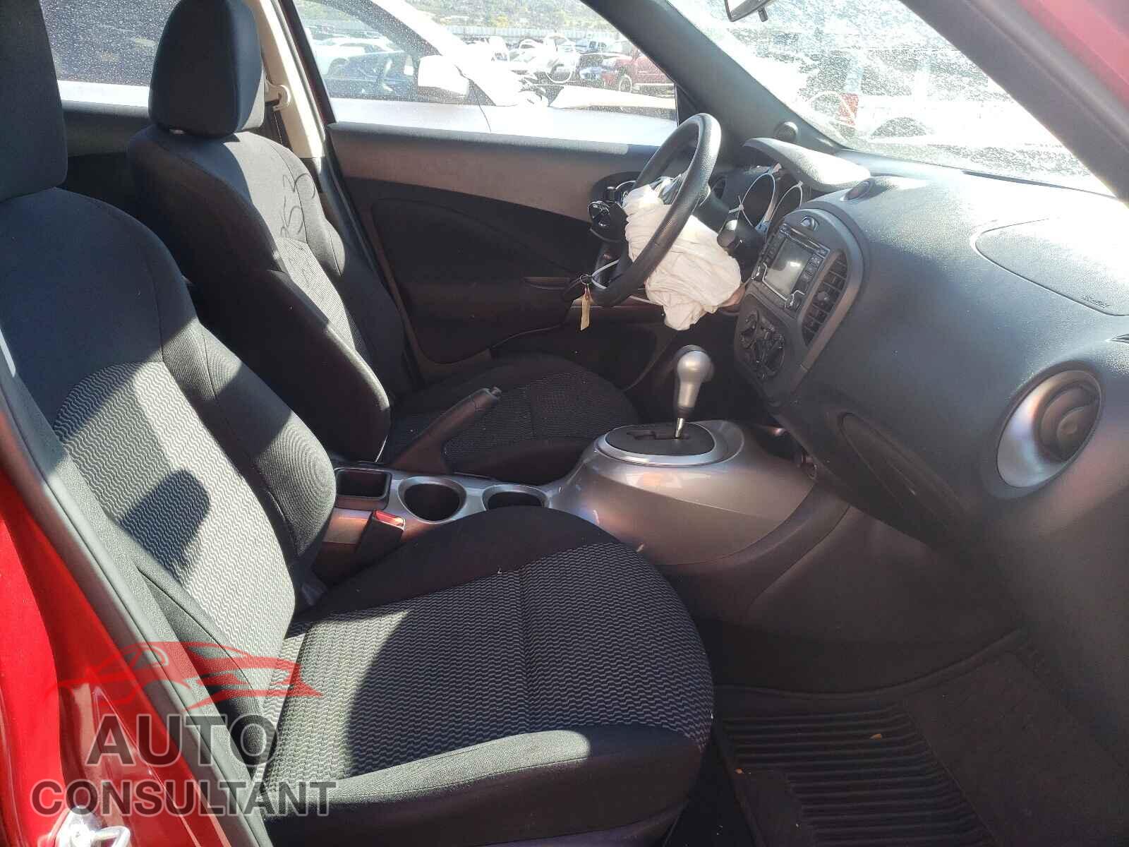 NISSAN JUKE 2016 - JN8AF5MR7GT604831