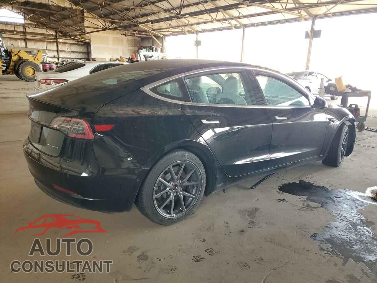 TESLA MODEL 3 2020 - 5YJ3E1EB2LF667821