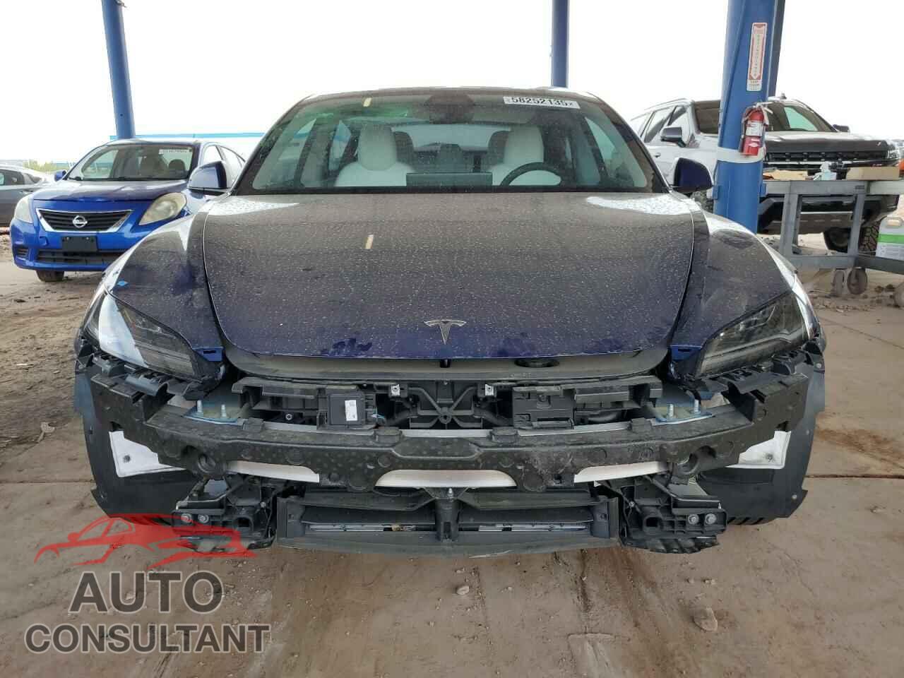 TESLA MODEL 3 2024 - 5YJ3E1EA5RF831935
