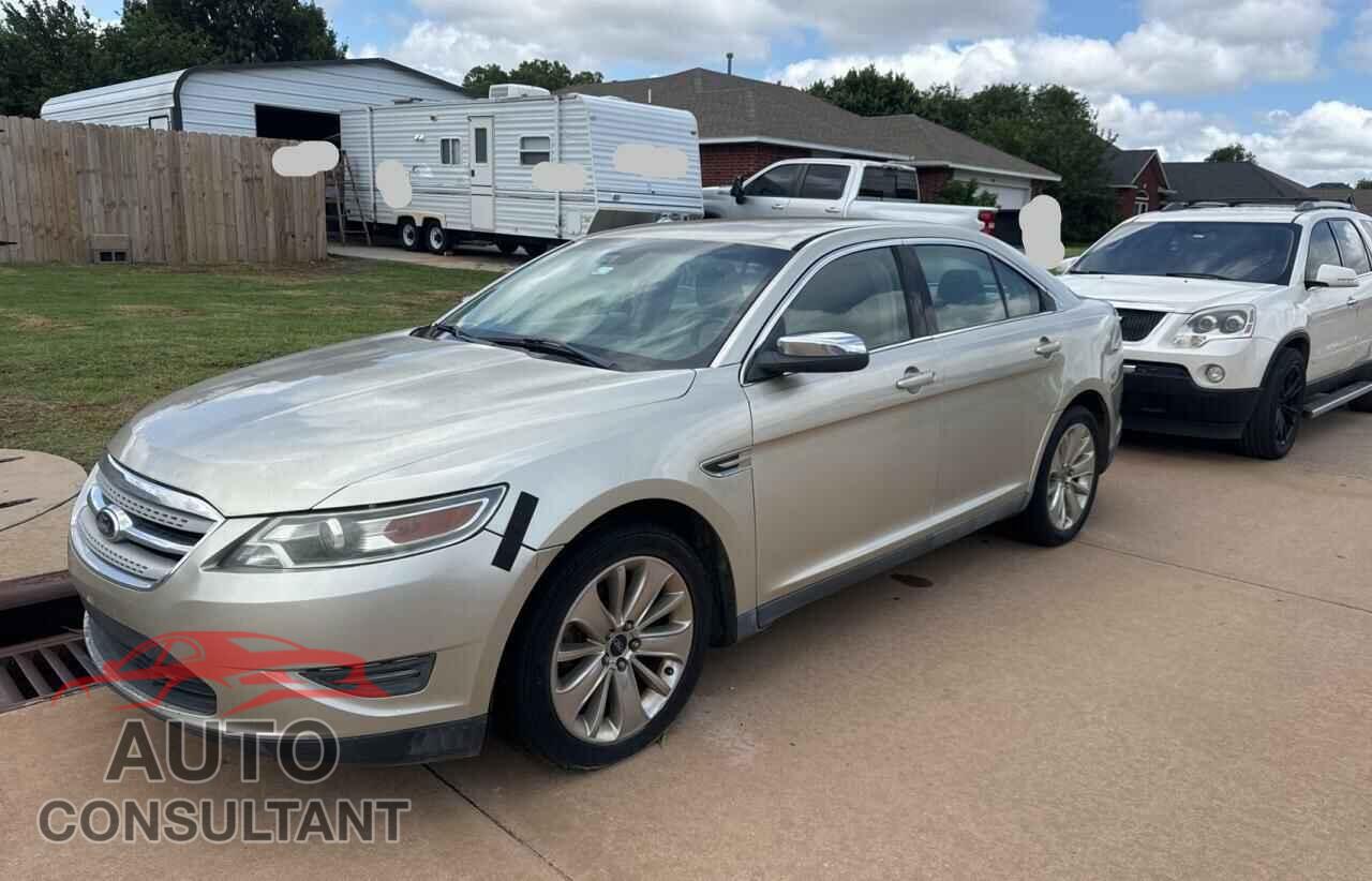 FORD TAURUS 2011 - 1FAHP2FW4BG136184