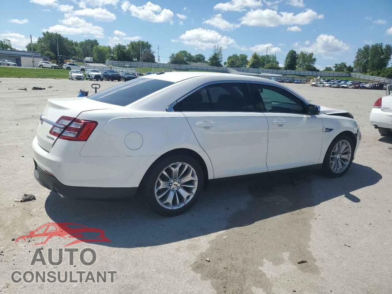 FORD TAURUS 2016 - 1FAHP2F82GG105816