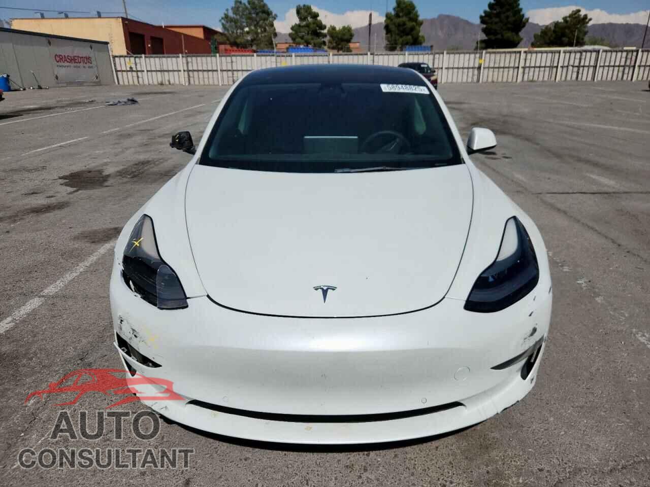 TESLA MODEL 3 2022 - 5YJ3E1EA9NF156200