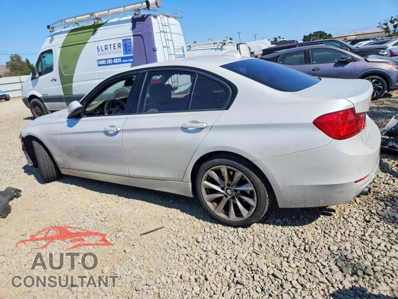 BMW 3 SERIES 2012 - WBA3C1C51CF433732