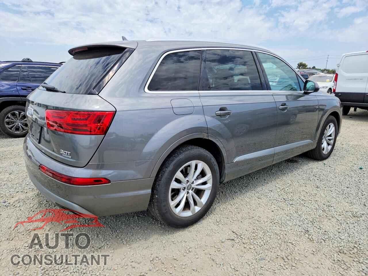 AUDI Q7 2017 - WA1AAAF74HD004014