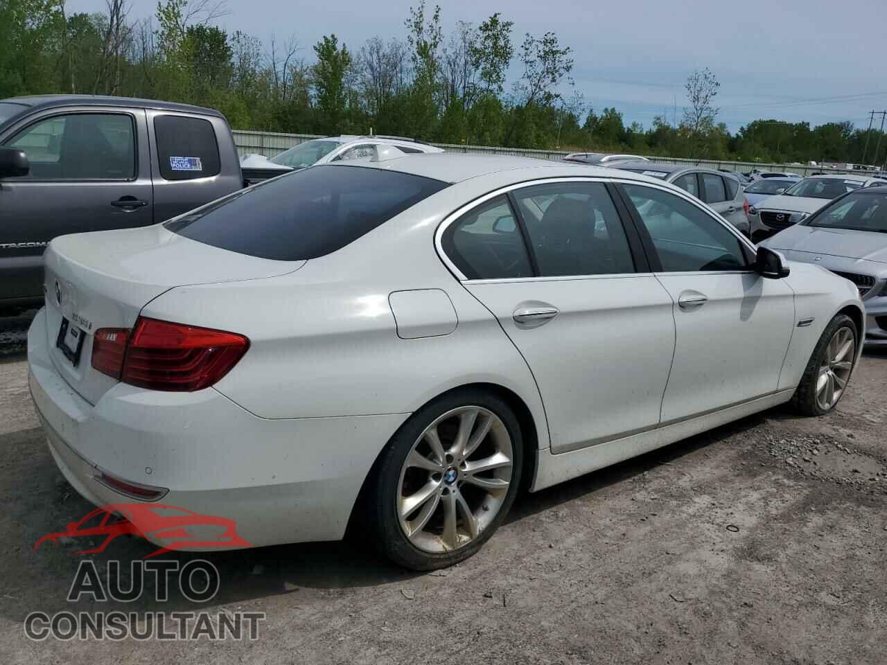 BMW 5 SERIES 2014 - WBA5B3C54ED539002