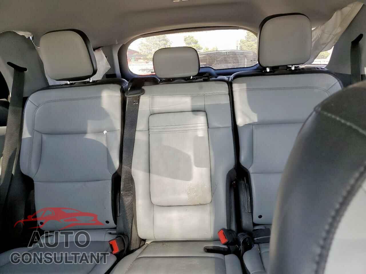 FORD EXPLORER 2021 - 1FMSK7DH7MGB50627