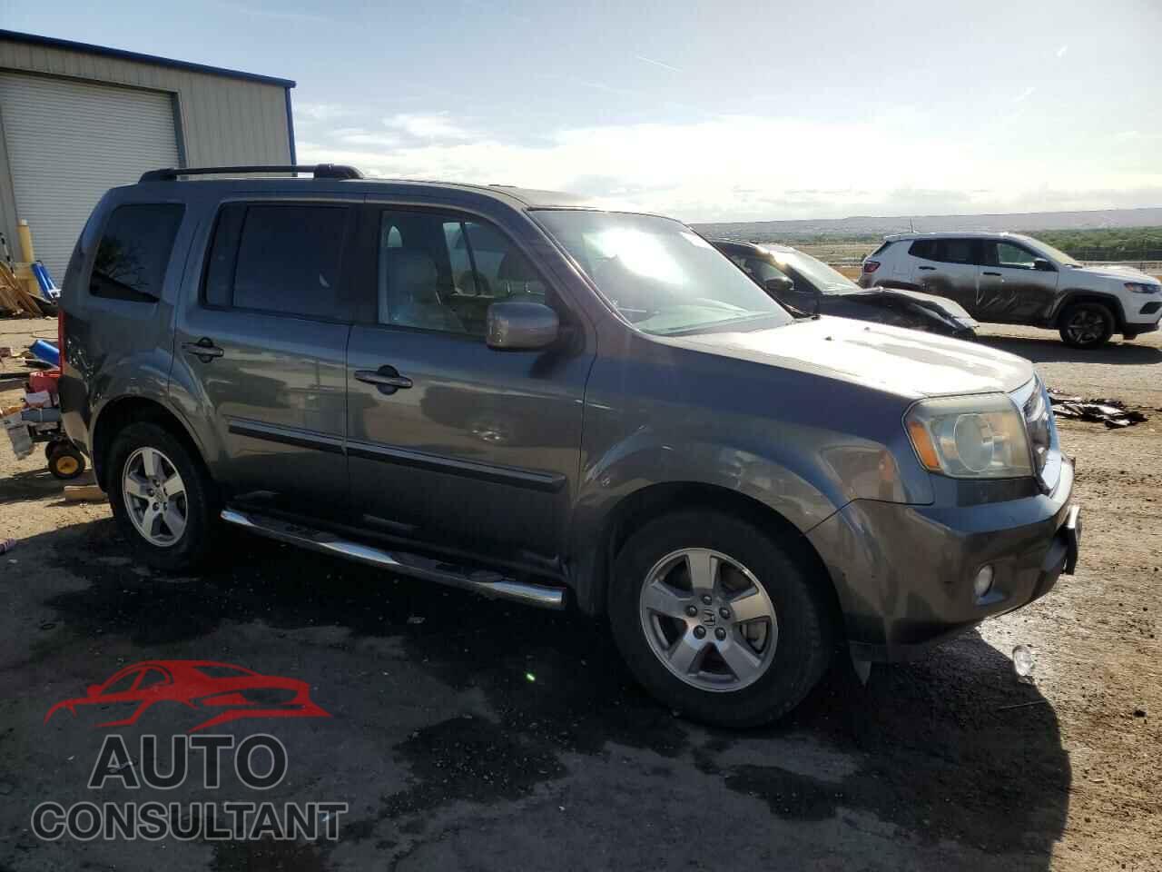 HONDA PILOT 2011 - 5FNYF4H65BB033064