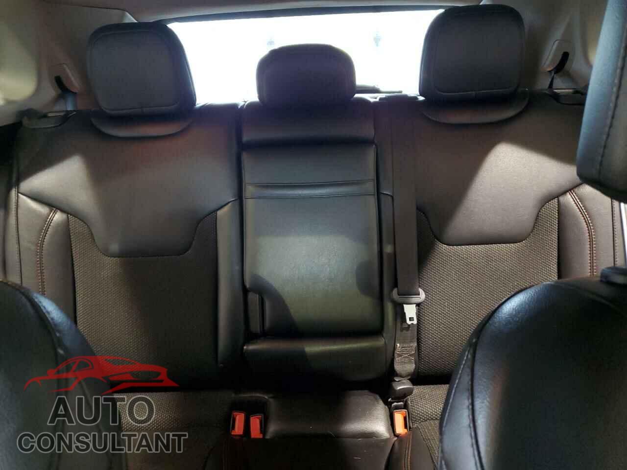 JEEP COMPASS 2020 - 3C4NJDDB9LT151612
