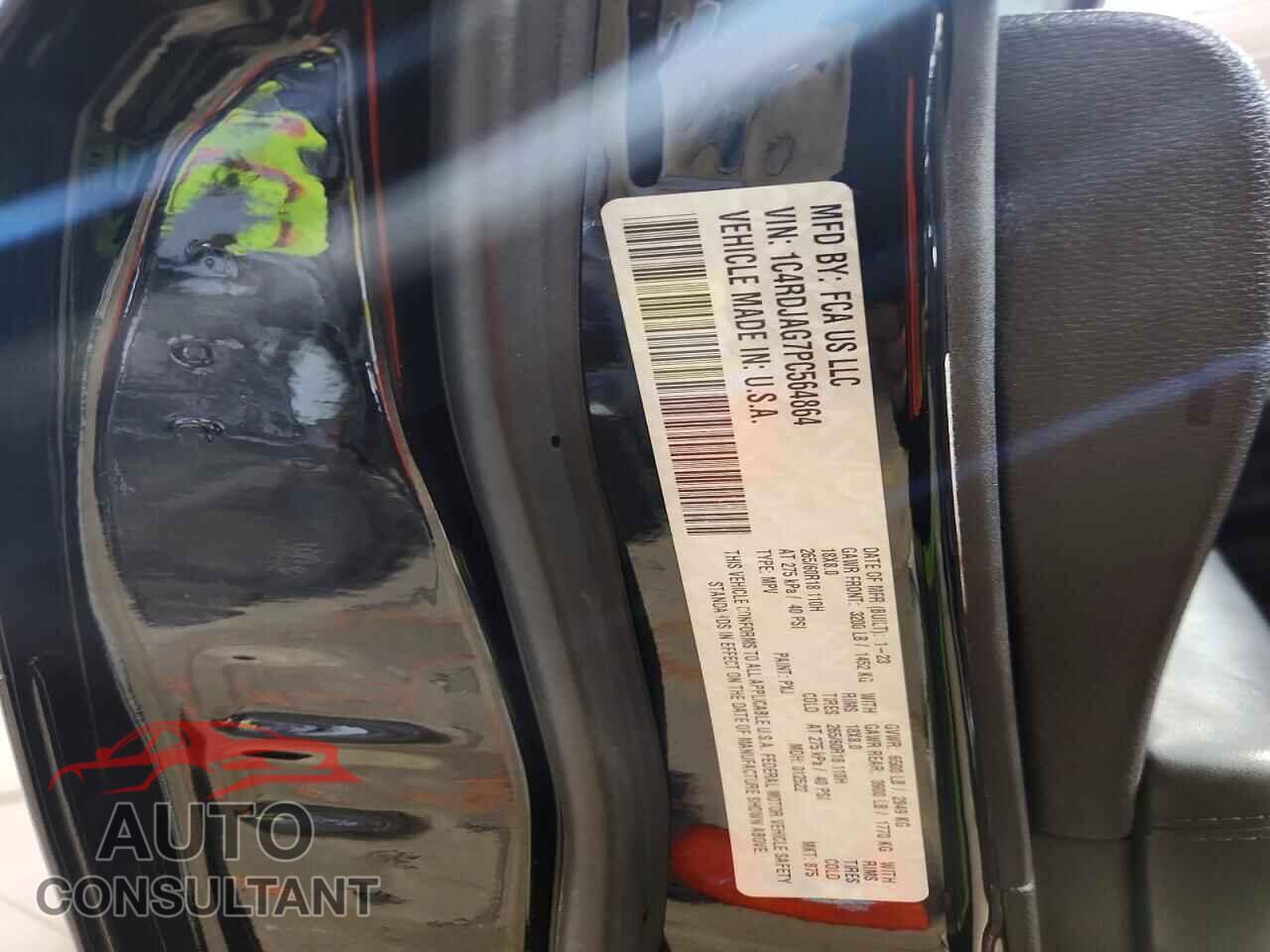 DODGE DURANGO 2023 - 1C4RDJAG7PC564864