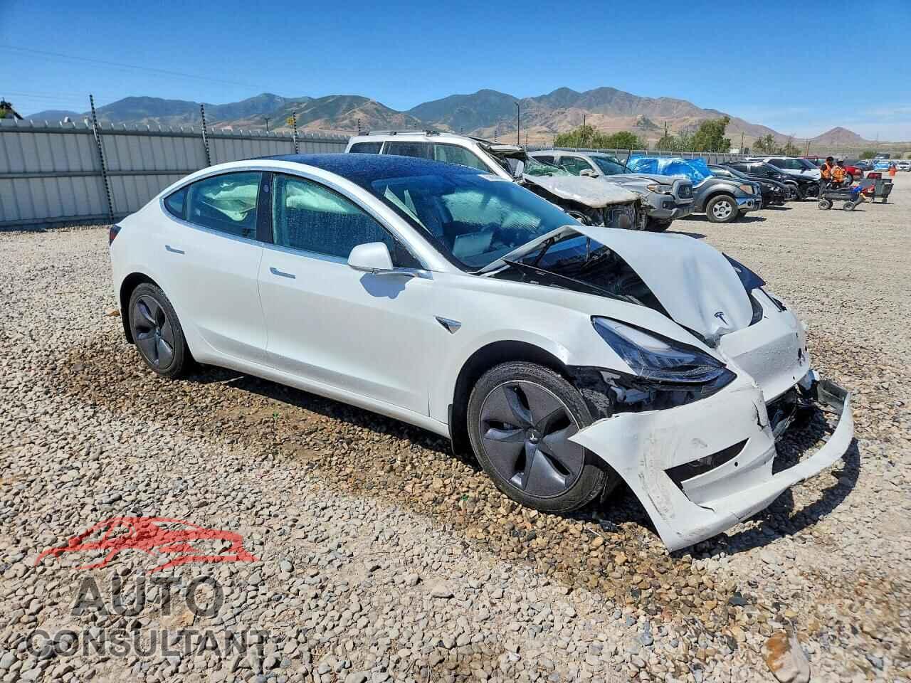 TESLA MODEL 3 2020 - 5YJ3E1EA7LF598213
