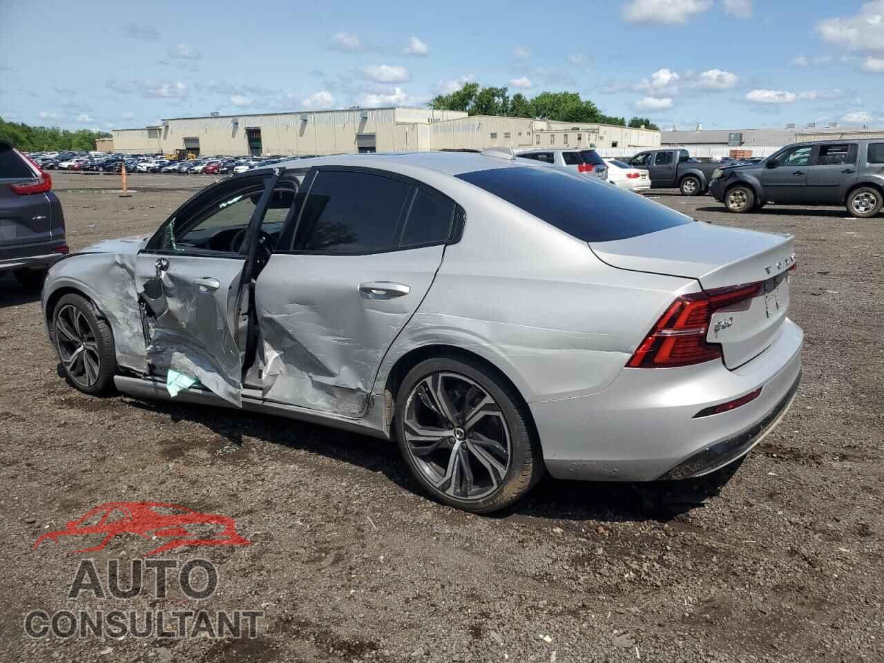 VOLVO S60 CORE 2024 - 7JRL12TK5RG324263