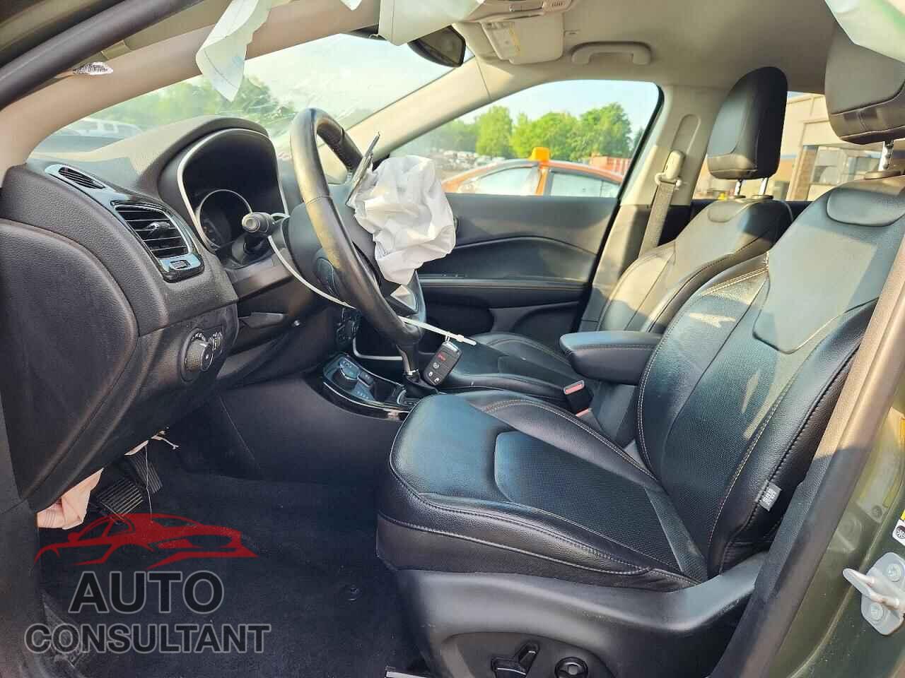 JEEP COMPASS 2019 - 3C4NJDCB5KT753164