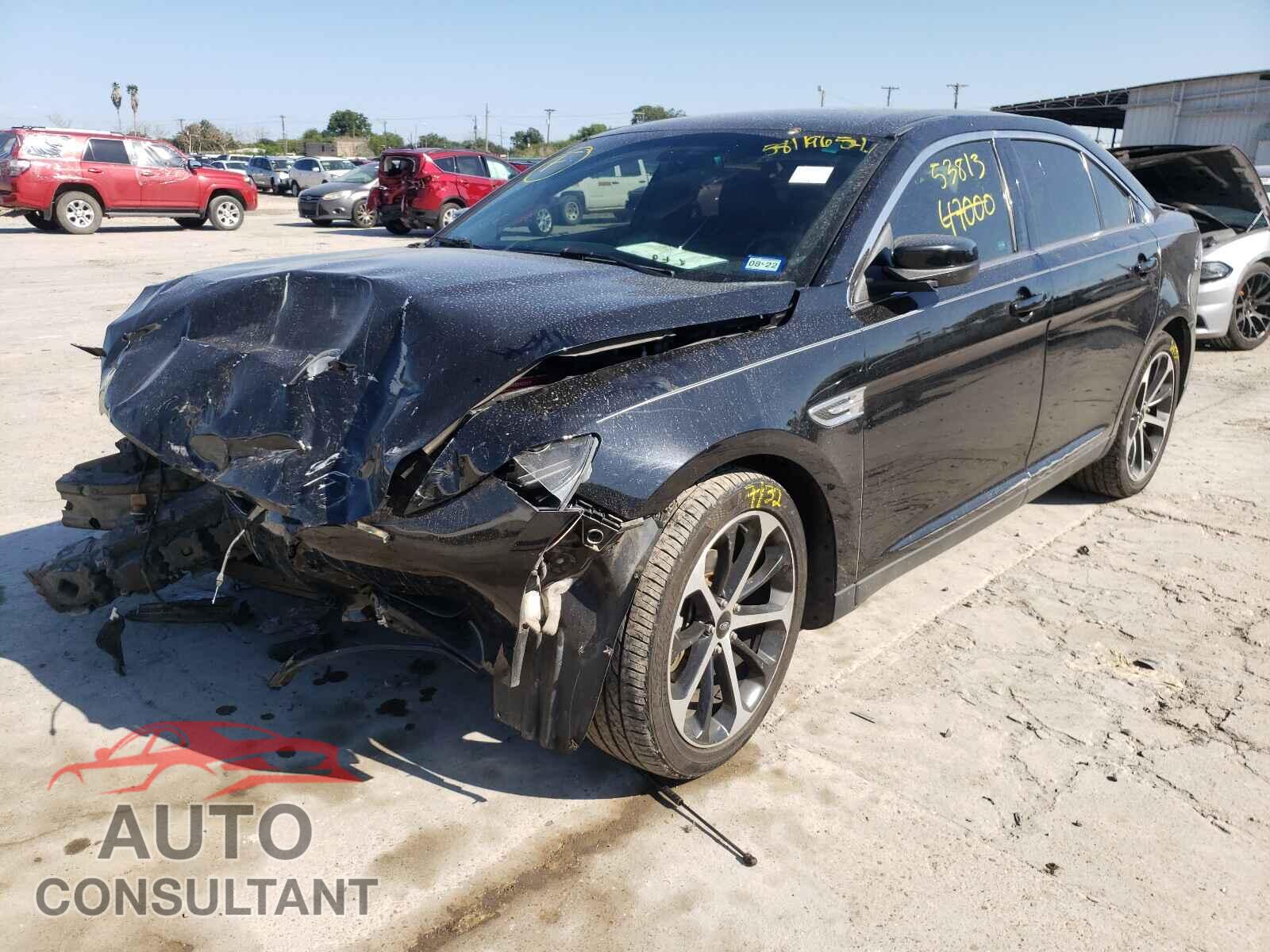 FORD TAURUS 2016 - 1FAHP2E83GG133416