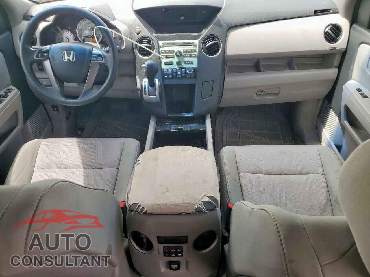 HONDA PILOT 2011 - 5FNYF3H47BB021913