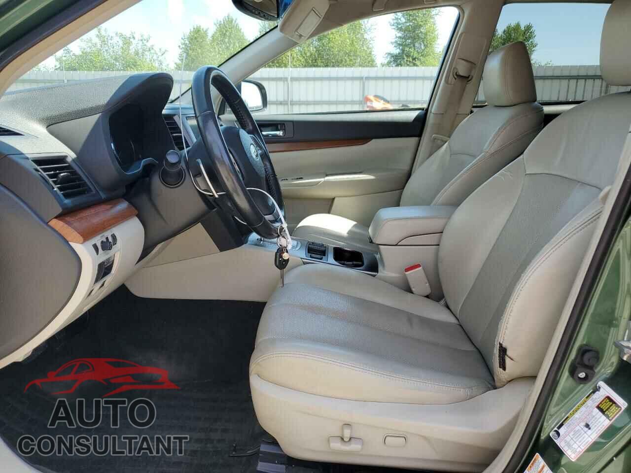 SUBARU OUTBACK 2013 - 4S4BRBKC0D3325538